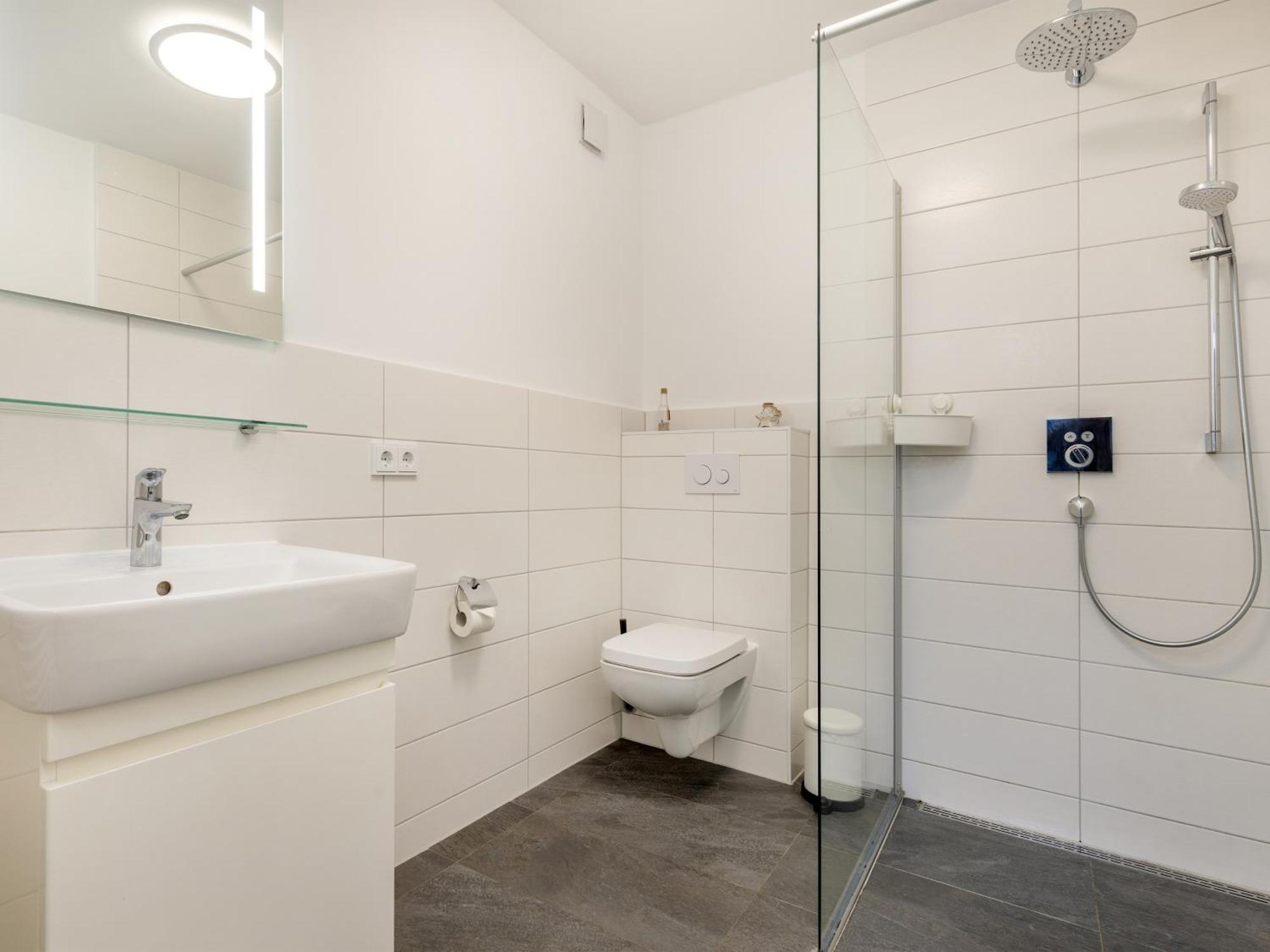 Ferienwohnung Meeresrauschen In Der Residenz Clara Sophia Binz Buitenkant foto